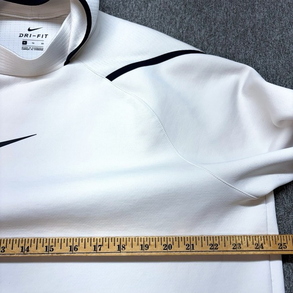 Nike Pro Hoodie Mens XL White Pullover Center Swoosh Training BV5572-030 - Picture 7 of 12